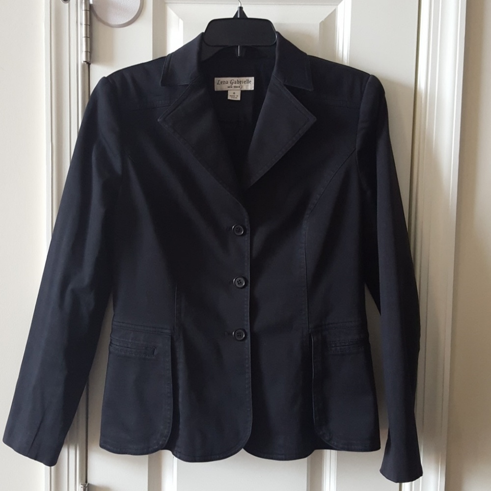 Like New Beautiful Black Blazer